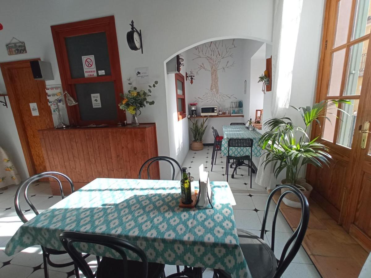 Hostal Ca'N Tiu Alaró Buitenkant foto