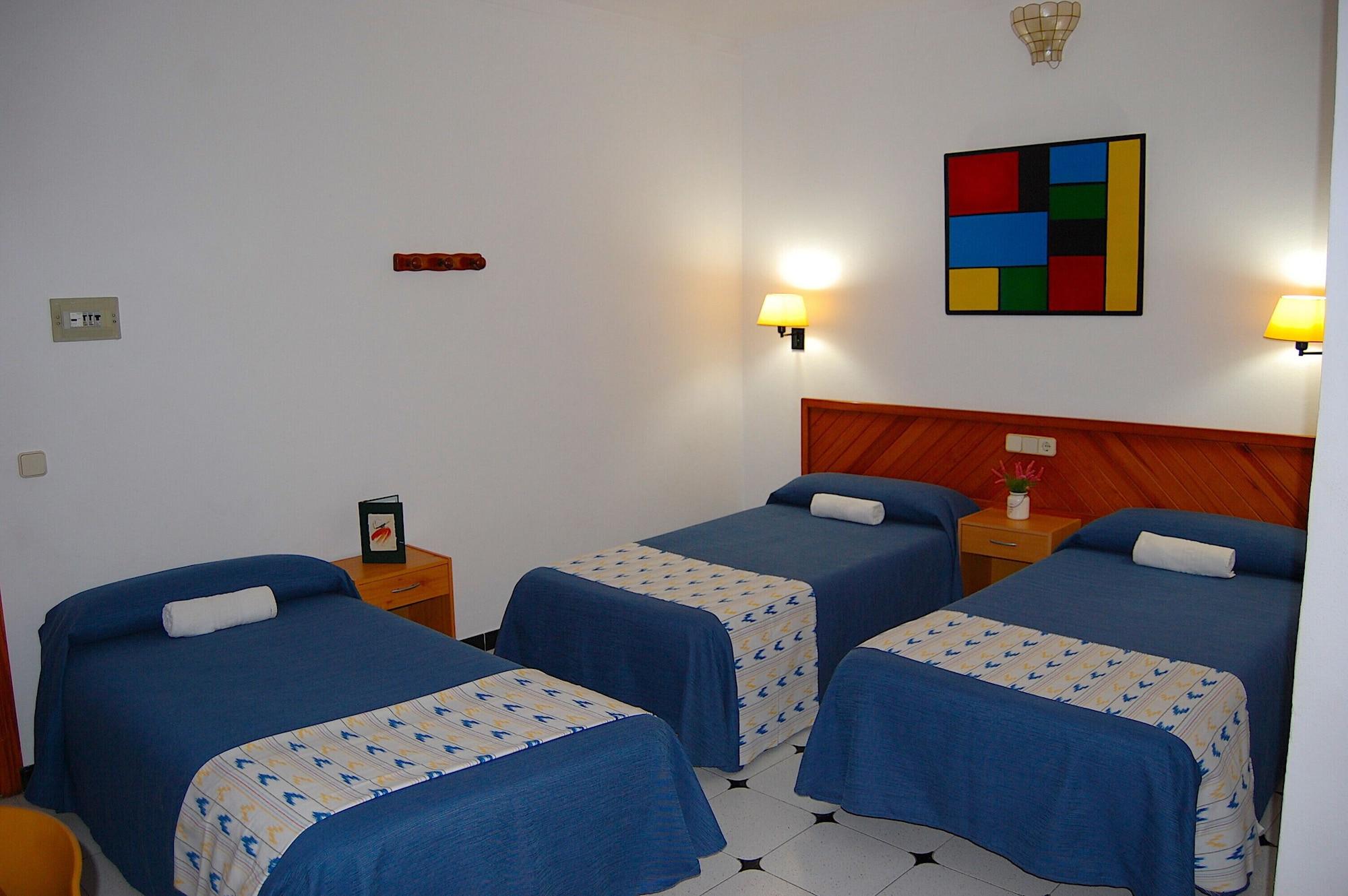Hostal Ca'N Tiu Alaró Buitenkant foto