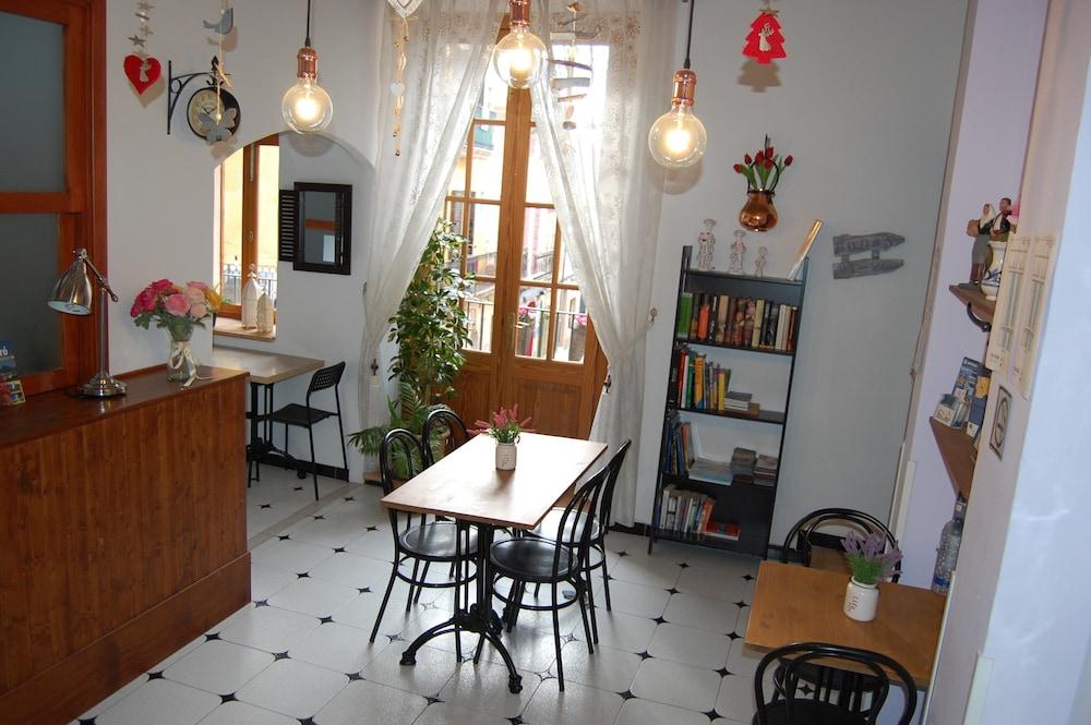 Hostal Ca'N Tiu Alaró Buitenkant foto