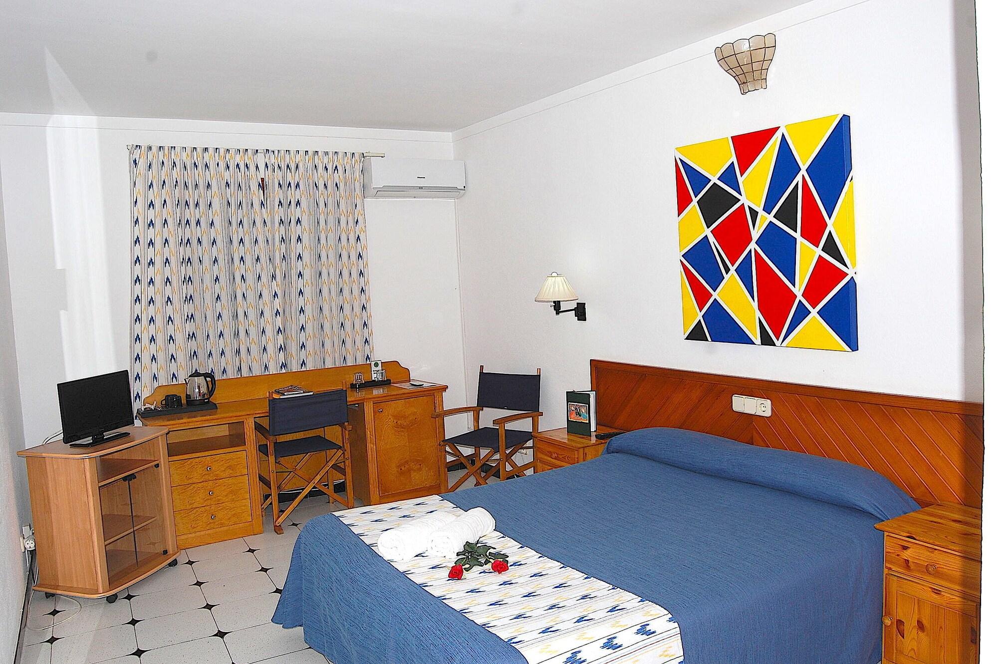 Hostal Ca'N Tiu Alaró Buitenkant foto
