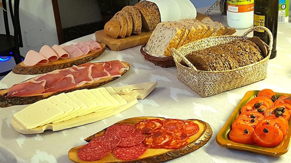 Hostal Ca'N Tiu Alaró Buitenkant foto