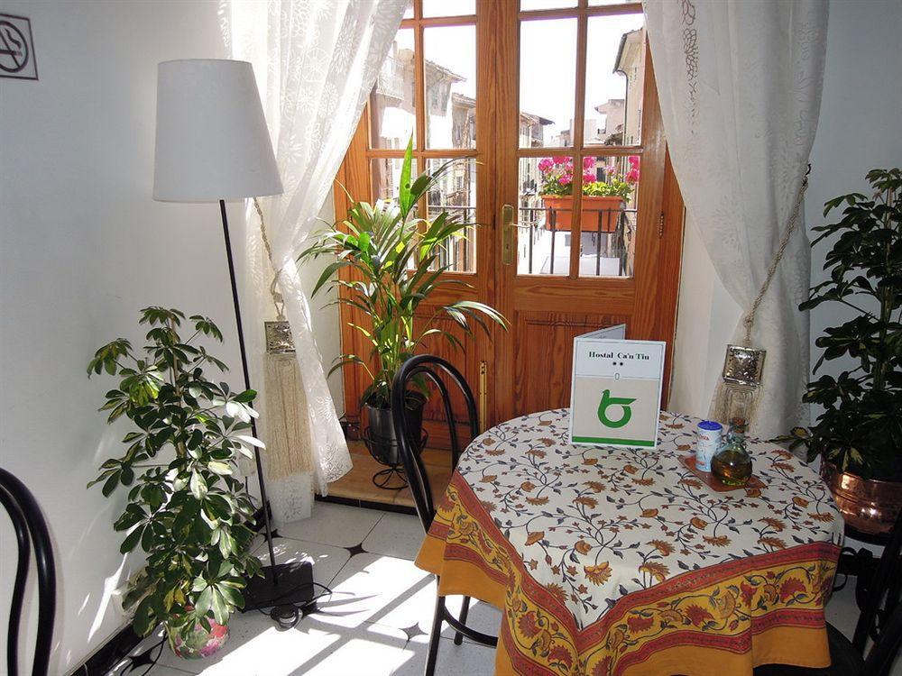 Hostal Ca'N Tiu Alaró Buitenkant foto