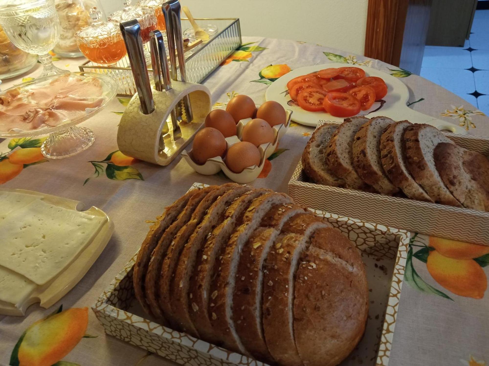 Hostal Ca'N Tiu Alaró Buitenkant foto