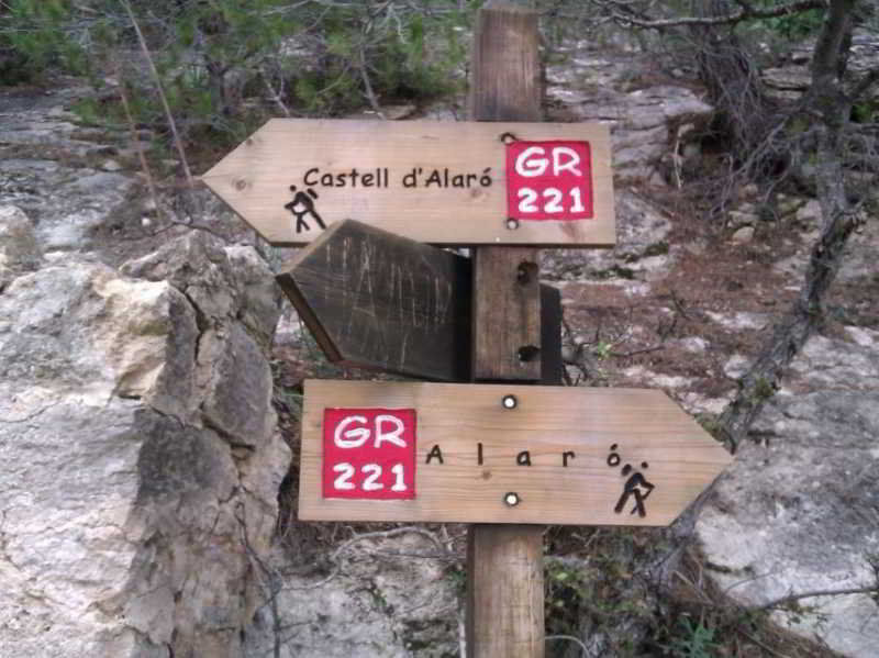 Hostal Ca'N Tiu Alaró Buitenkant foto